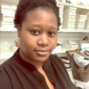 Meet your Posher, Querida